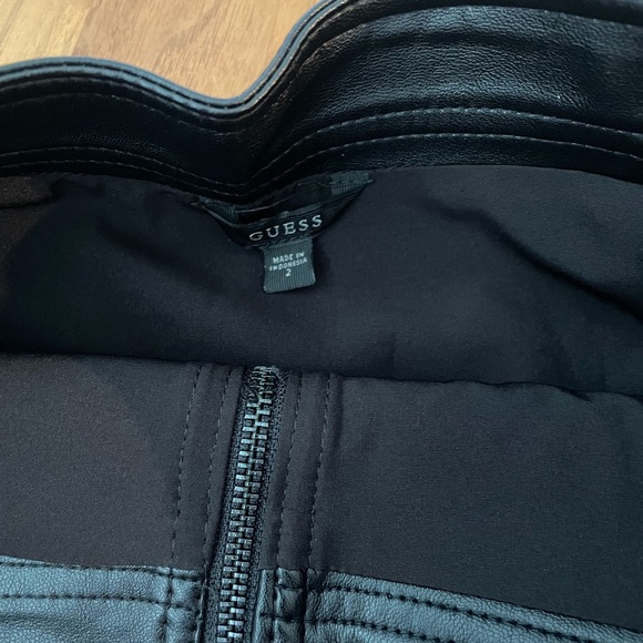 Guess a line faux leather skirt - Picture 4 of 6